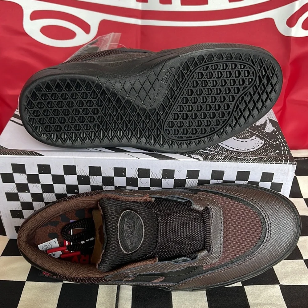 Vans Men’s Wayvee Justin Henry Coffee Bean sneakers
